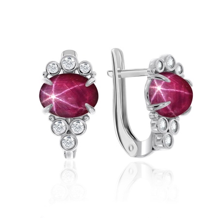 Купить оптом серьги из серебра с рубинами звездчатыми и фианитами 2340940971л-3 от Krasnoe