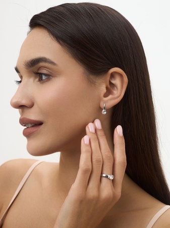 Купить оптом серьги из серебра с фианитами 2340200254 от Krasnoe