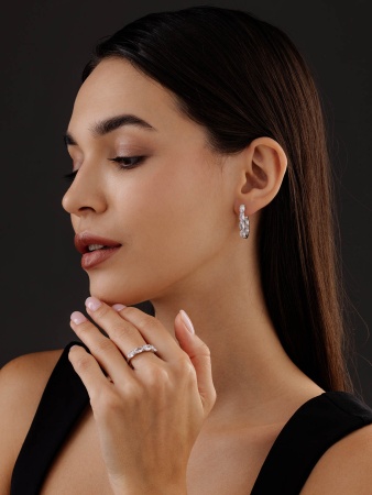 Купить оптом серьги из серебра с фианитами 2340201182 от Krasnoe