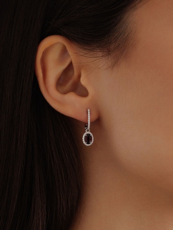 Купить оптом серьги из серебра с гранатами и фианитами 2340825606 от Krasnoe