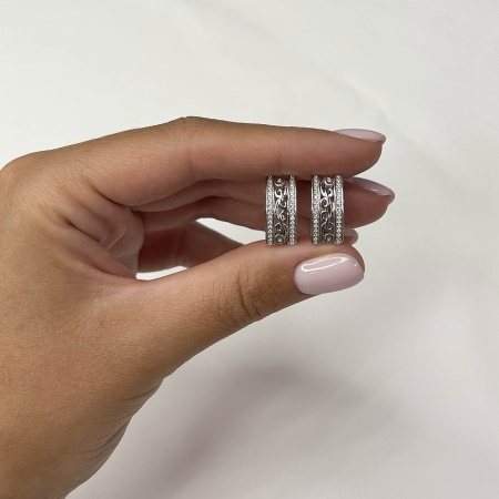 Купить оптом серьги из серебра с фианитами 2340201361л от Krasnoe