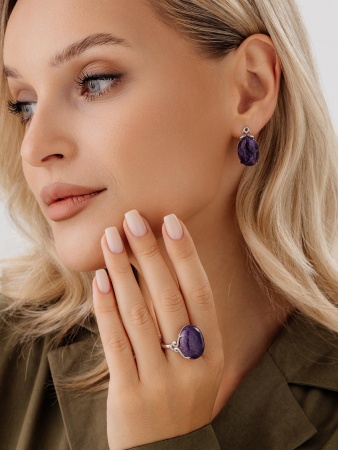 Купить оптом серьги из серебра с чароитами 2340460112 от Krasnoe