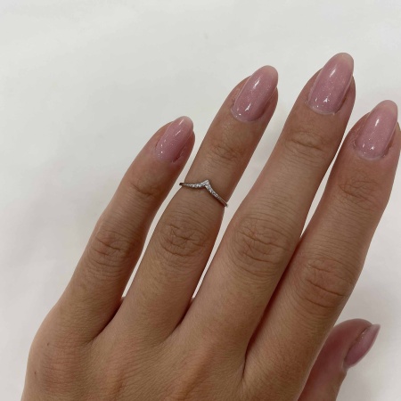 Купить оптом кольцо из серебра с фианитами 1340201741 от Krasnoe