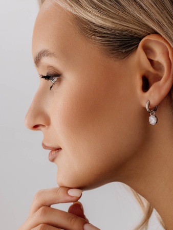 Купить оптом серьги из серебра с фианитами 2340201799 от Krasnoe