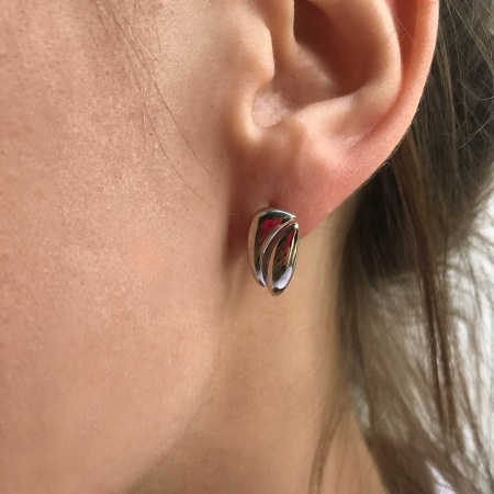 Купить оптом серьги из серебра без вставок 2340400899 от Krasnoe