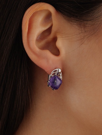 Купить оптом серьги из серебра с чароитами и фианитами 2340460984 от Krasnoe