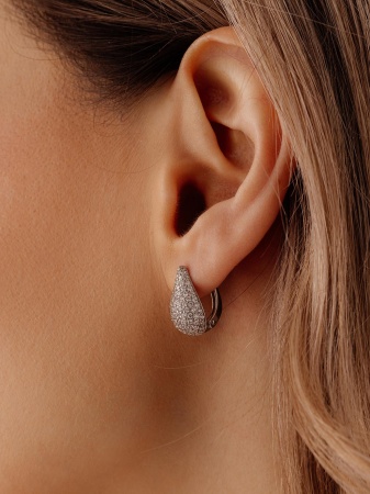 Купить оптом серьги из серебра с фианитами 2340205036л от Krasnoe