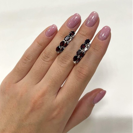 Купить оптом серьги из серебра с гранатами 2340151182 от Krasnoe