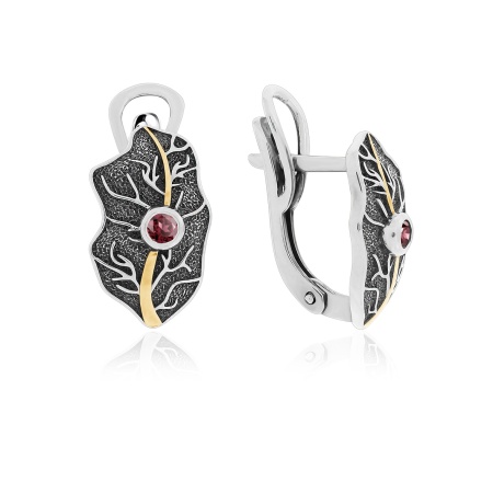 Купить оптом серьги из серебра с родолитами 2317441774 от Krasnoe
