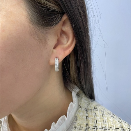 Купить оптом серьги из серебра с фианитами 2340201286л от Krasnoe