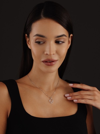 Купить оптом подвеска из серебра с фианитами 3340205989л от Krasnoe