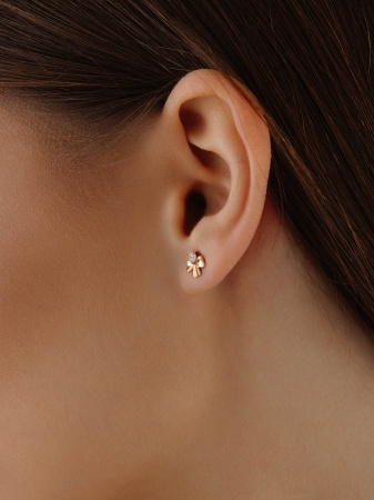 Купить оптом пусеты из серебра с фианитами 2320201934 от Krasnoe