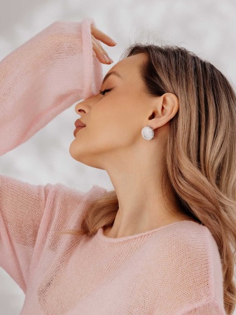 Купить оптом серьги из серебра с кахолонгами 2340К05894 от Krasnoe