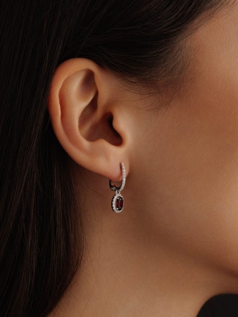 Купить оптом серьги из серебра с гранатами и фианитами 2340825606 от Krasnoe