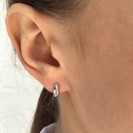 Купить оптом серьги из серебра с фианитами 2340202001 от Krasnoe