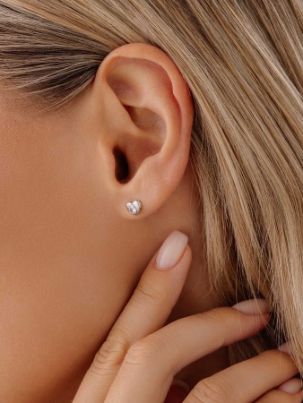 Купить оптом пусеты из серебра с фианитами 2340204869 от Krasnoe