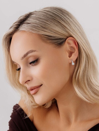 Купить оптом серьги из серебра с фианитами 2340200258 от Krasnoe