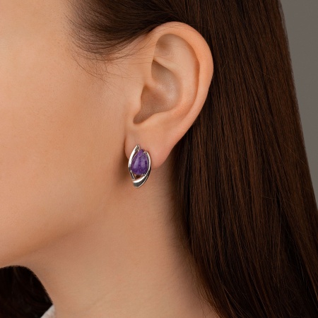 Купить оптом серьги из серебра с чароитами 2340462362 от Krasnoe