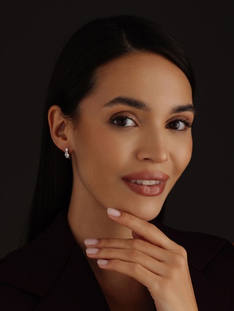 Купить оптом серьги из серебра с фианитами 2340200264 от Krasnoe