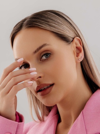 Купить оптом серьги из серебра с фианитами 2340205463л от Krasnoe