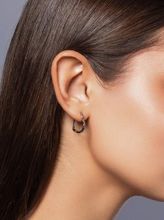 Купить оптом серьги из серебра без вставок 2340401893 от Krasnoe