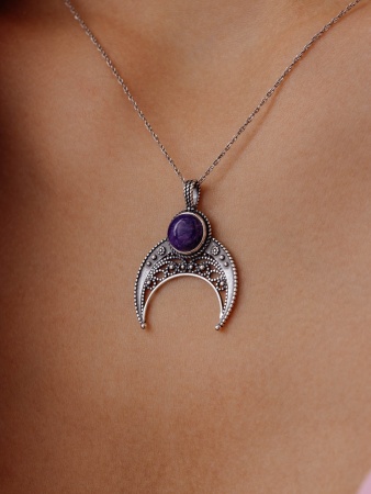 Купить оптом подвеска из серебра с чароитом 3310461819 от Krasnoe