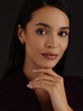 Купить оптом серьги из серебра с гранатами 2320155498 от Krasnoe