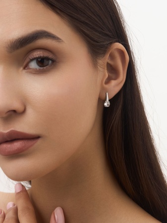 Купить оптом серьги из серебра с фианитами 2340200254 от Krasnoe