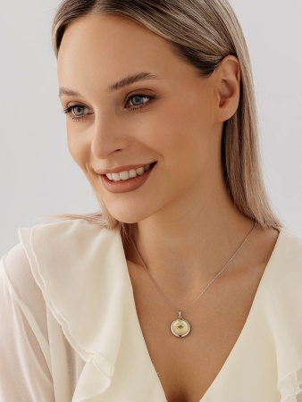 Купить оптом подвеска из серебра с перламутром и фианитами 3340490398л-4 от Krasnoe