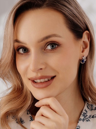 Купить оптом серьги из серебра с чароитами 2340465035 от Krasnoe