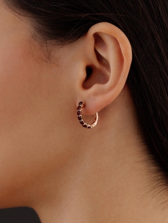 Купить оптом серьги из серебра с гранатами 2320151319 от Krasnoe