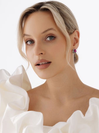 Купить оптом серьги из серебра с рубинами звездчатыми 2310941601-3 от Krasnoe