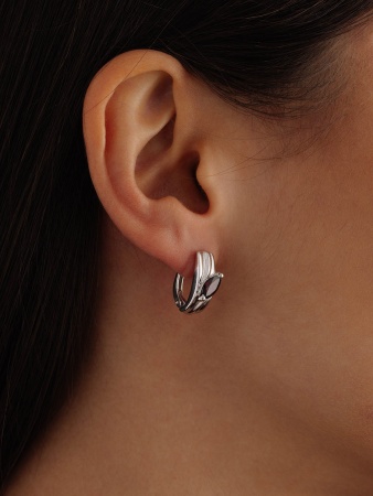 Купить оптом серьги из серебра с гранатами 2340151673 от Krasnoe