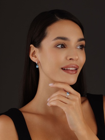 Купить оптом серьги из серебра с топазами и топазами 2340075884 от Krasnoe