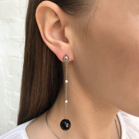 Купить оптом пусеты из серебра с ониксами и фианитами 2340430852л от Krasnoe