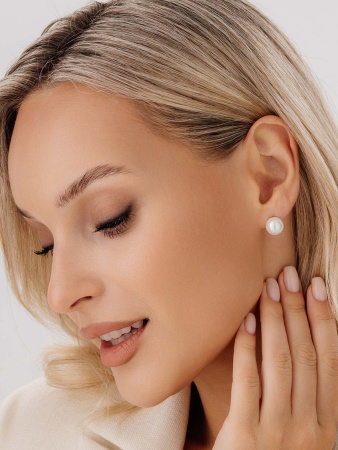 Купить оптом пусеты из серебра с жемчугами 2340241686 от Krasnoe