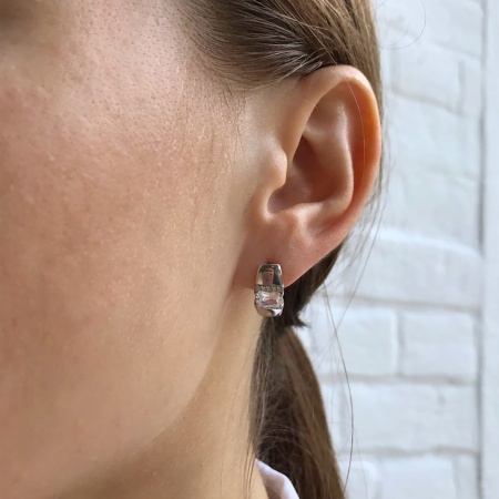 Купить оптом серьги из серебра с фианитами 2340200266 от Krasnoe