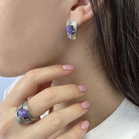 Купить оптом серьги из серебра с чароитами 2317462394 от Krasnoe