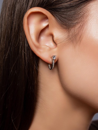 Купить оптом серьги из серебра с фианитами 2340200215 от Krasnoe