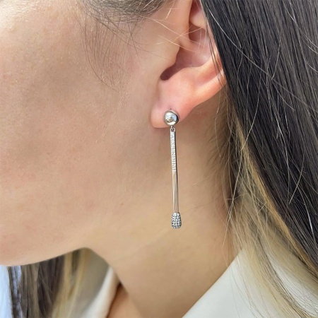 Купить оптом пусеты из серебра с фианитами 2348201555 от Krasnoe