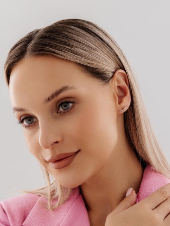 Купить оптом пусеты из серебра с фианитами 2340205454л от Krasnoe