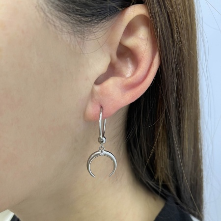 Купить оптом серьги из серебра с фианитами 2340204782л от Krasnoe