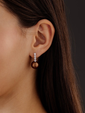 Купить оптом серьги из серебра с жемчугами и фианитами 2340241576-42 от Krasnoe