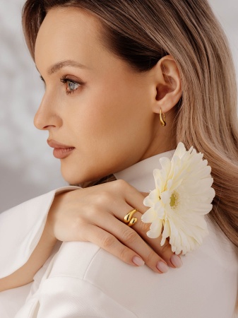 Купить оптом серьги из серебра без вставок 2318405037 от Krasnoe