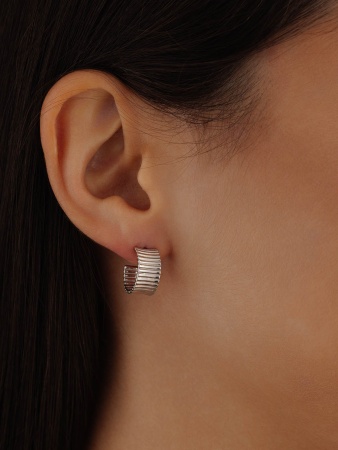 Купить оптом пусеты из серебра без вставок 2340405404 от Krasnoe