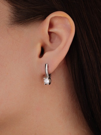 Купить оптом серьги из серебра с фианитами 2340200050 от Krasnoe