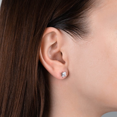 Купить оптом пусеты из серебра с фианитами 2340202091 от Krasnoe