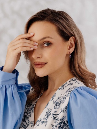 Купить оптом серьги из серебра с чароитами 2340465035 от Krasnoe