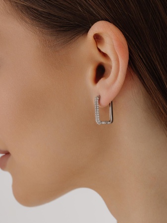 Купить оптом серьги из серебра с фианитами 2340205876л от Krasnoe