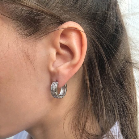 Купить оптом серьги из серебра с фианитами 2340200074 от Krasnoe